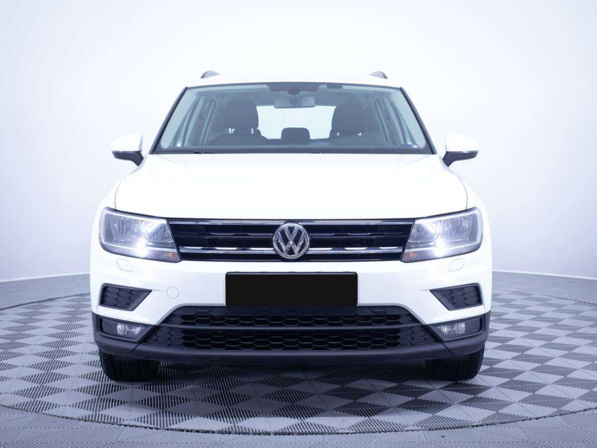 Купить Volkswagen Tiguan, 2018, 114 132 км, фото №2