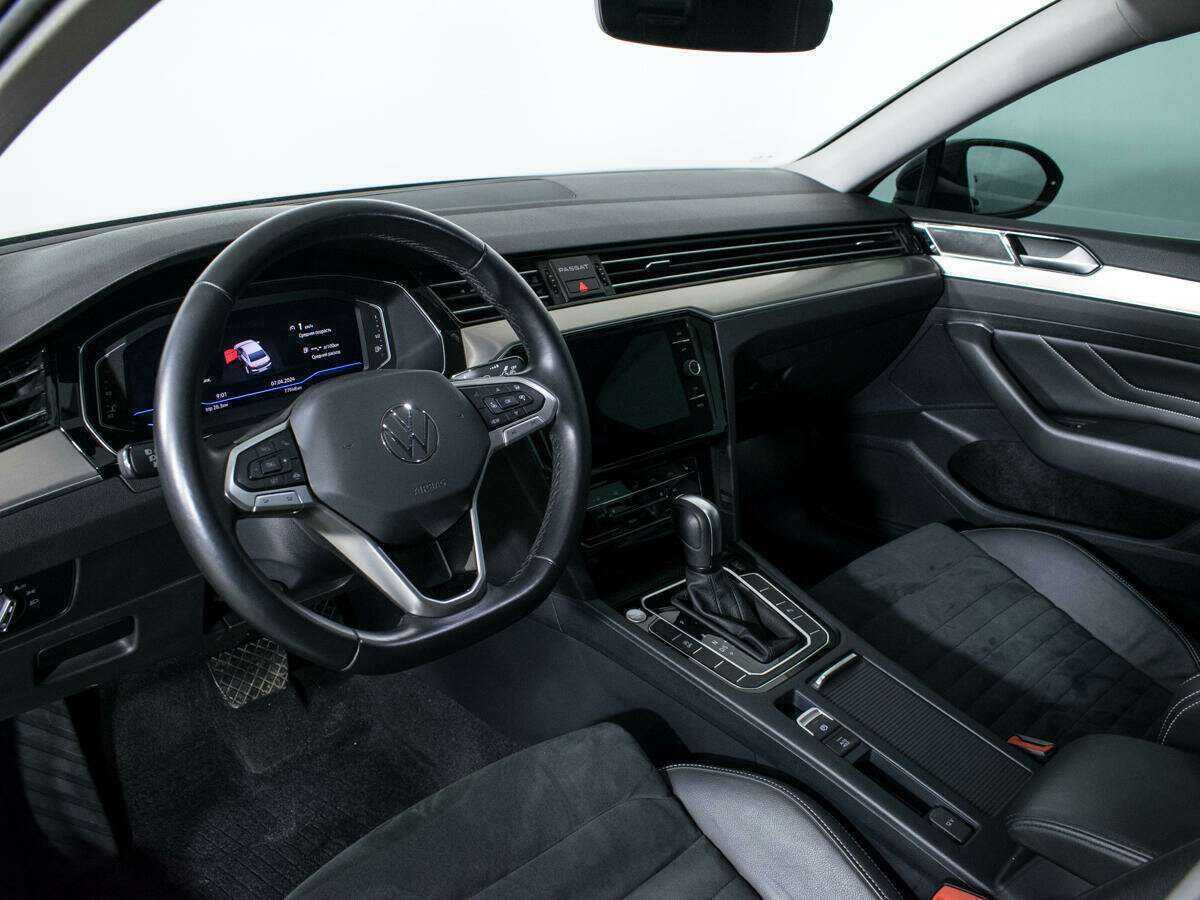 Купить Volkswagen Passat, 2021, 70 000 км, фото №12