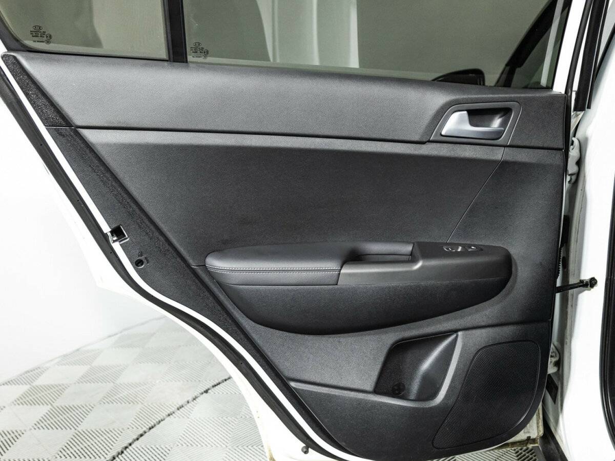 Купить Kia Sportage IV Рестайлинг, 2021, 34 267 км, фото №25