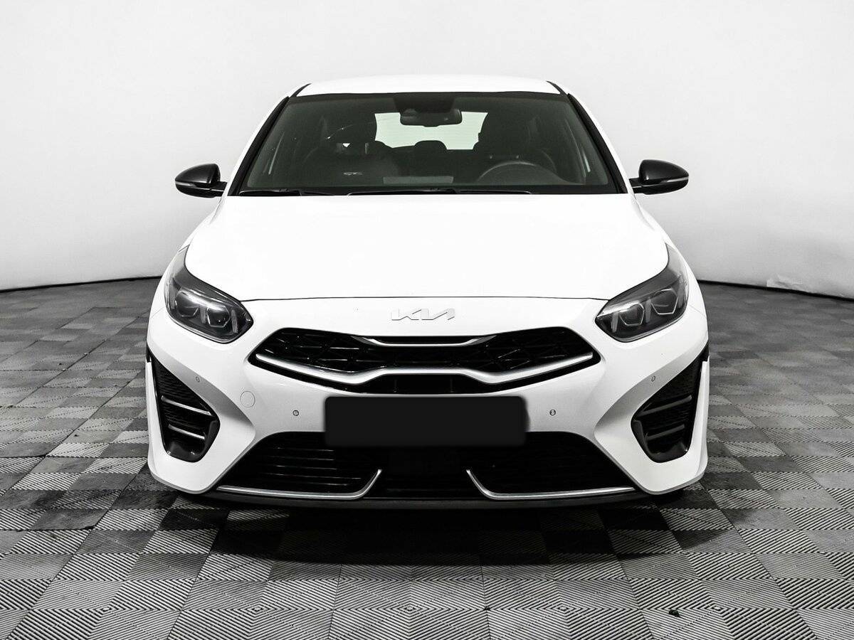 Купить Kia Ceed, 2022, 68 407 км, фото №2