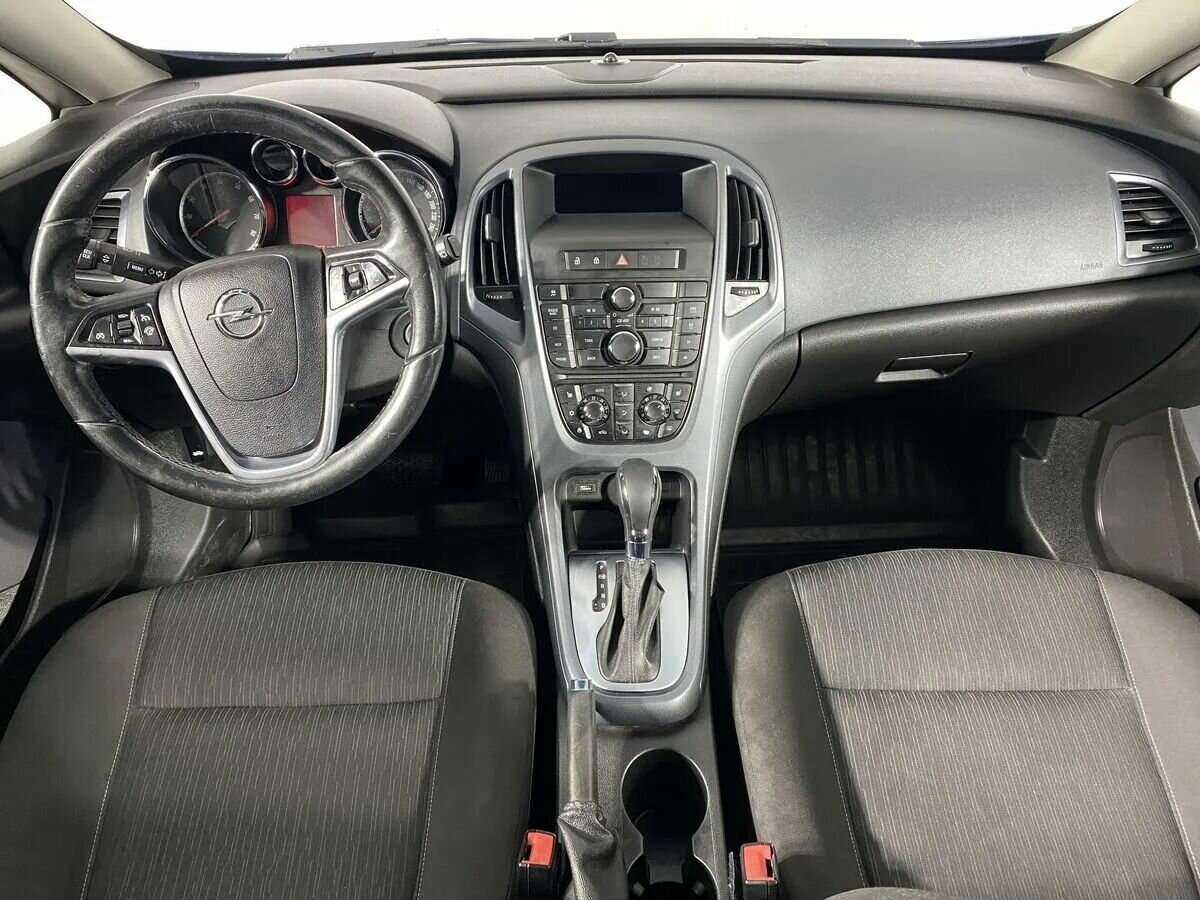 Купить Opel Astra GTC, 2013, 127 000 км, фото №11