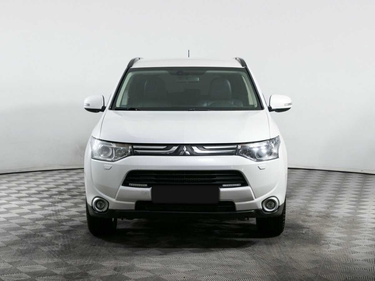 Купить Mitsubishi Outlander, 2013, 179 100 км, фото №2