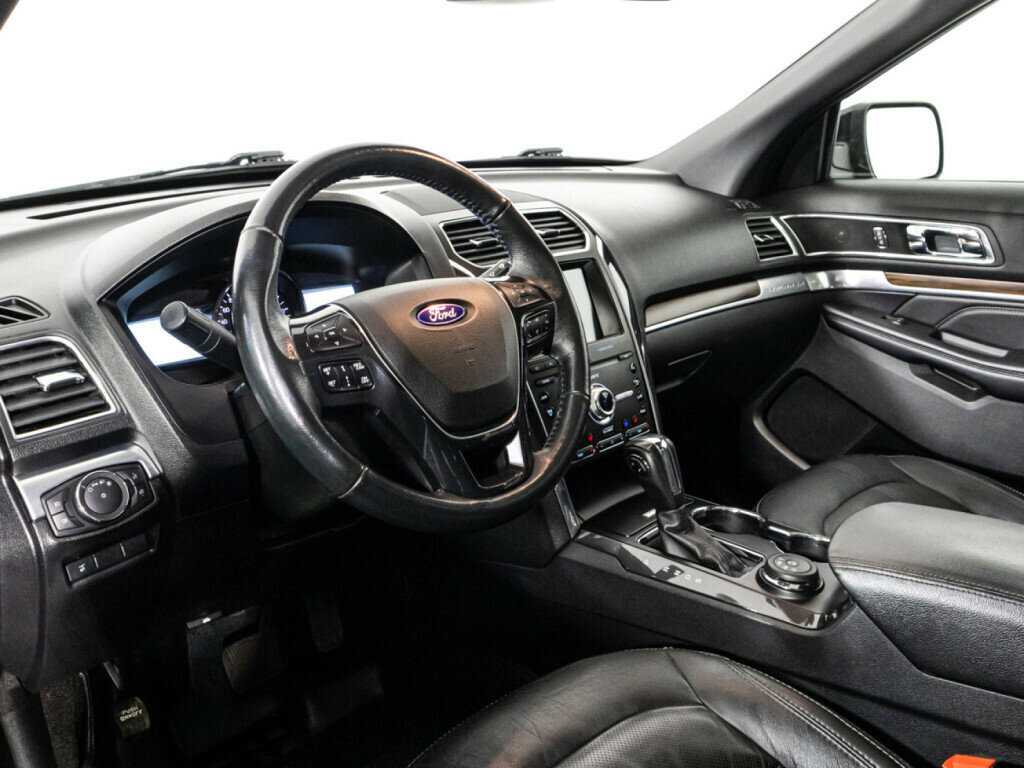 Купить Ford Explorer, 2018, 149 862 км, фото №11