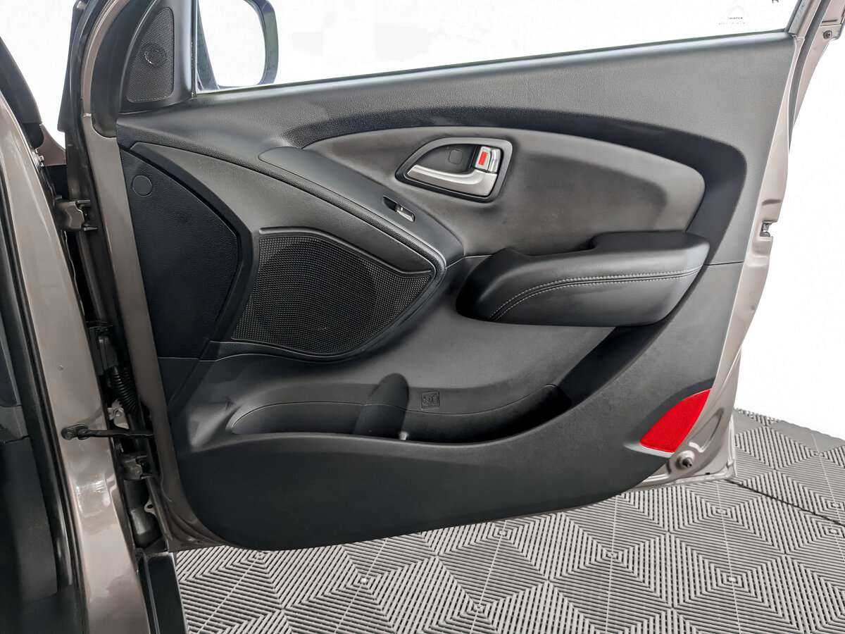 Купить Hyundai ix35, 2012, 64 800 км, фото №18