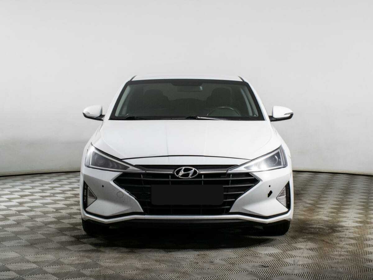 Купить Hyundai Elantra, 2019, 283 000 км, фото №2