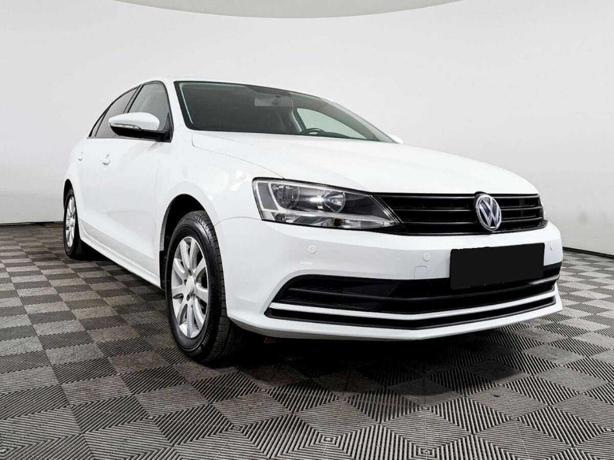 Купить Volkswagen Jetta, 2018, 117 510 км, фото №3