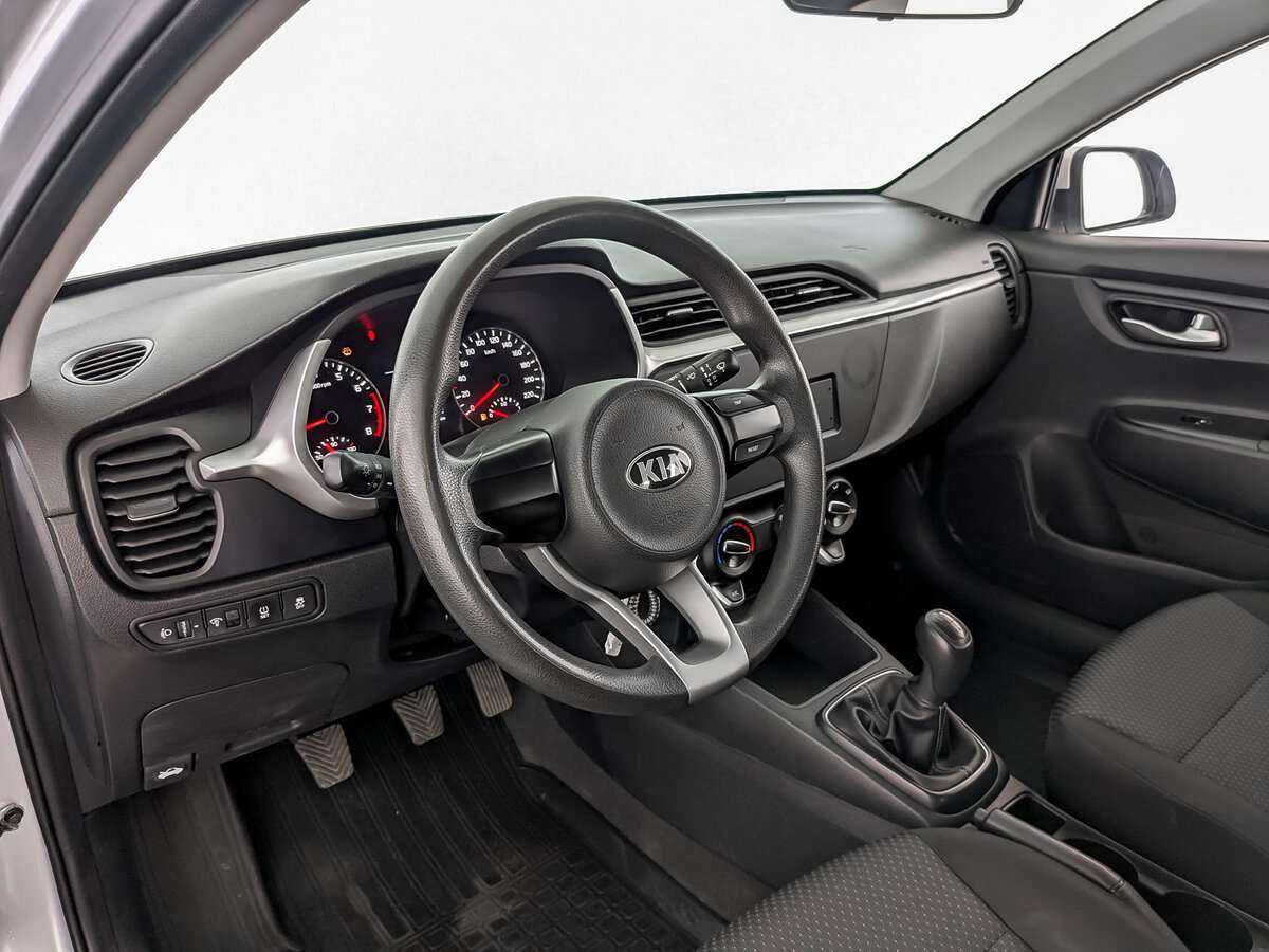Купить Kia Rio, 2021, 61 000 км, фото №16