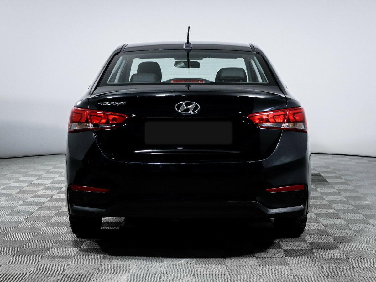 Купить Hyundai Solaris II, 2018, 138 538 км, фото №5