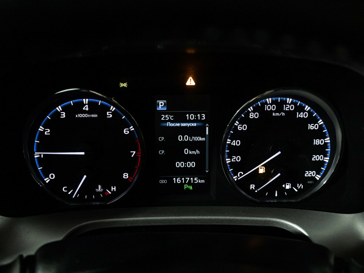 Купить Toyota RAV4 IV (XA40) Рестайлинг, 2017, 161 710 км, фото №10