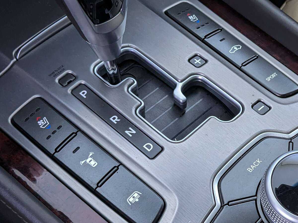 Купить Hyundai Equus, 2012, 99 017 км, фото №16