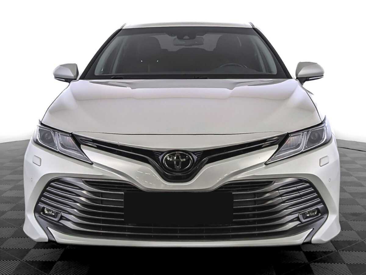 Купить Toyota Camry, 2021, 68 105 км, фото №2