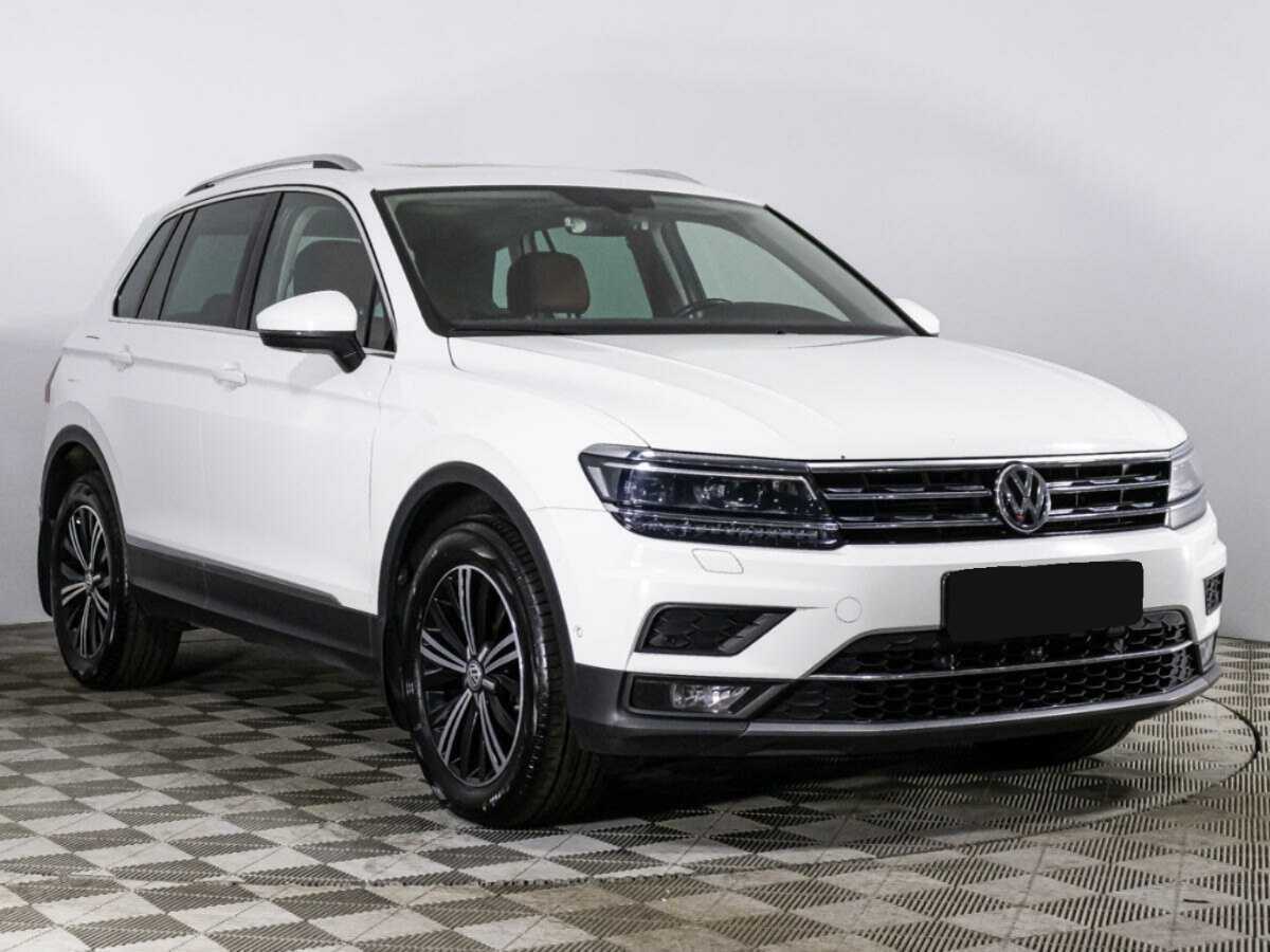 Купить Volkswagen Tiguan, 2017, 77 591 км, фото №3