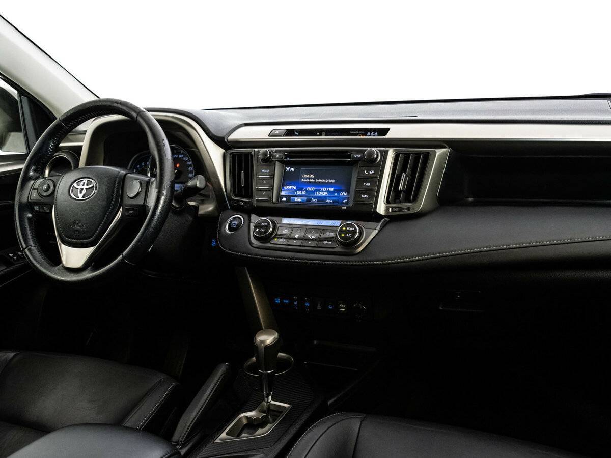 Купить Toyota RAV4, 2015, 165 877 км, фото №9