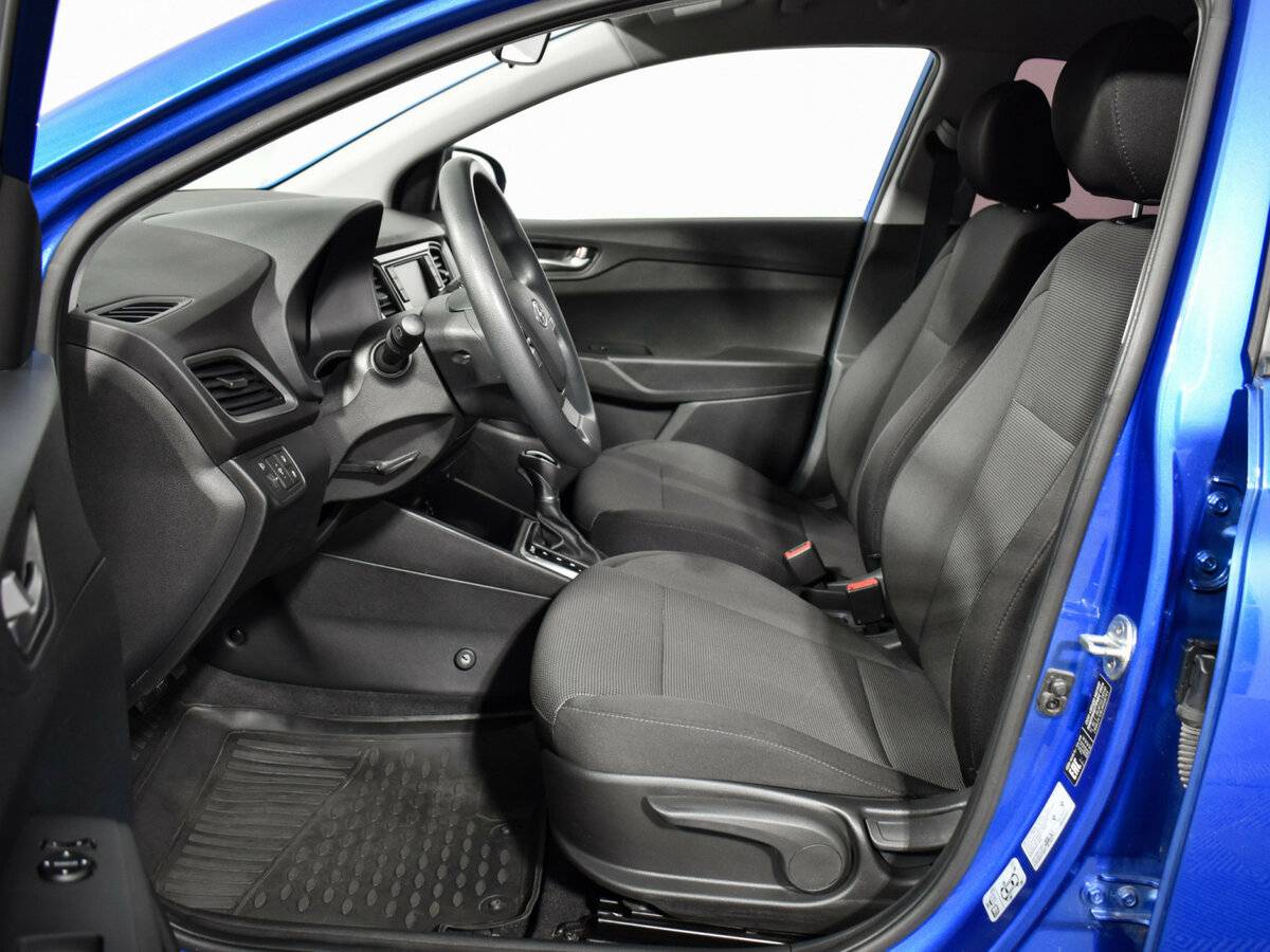 Купить Hyundai Solaris II, 2017, 81 039 км, фото №10