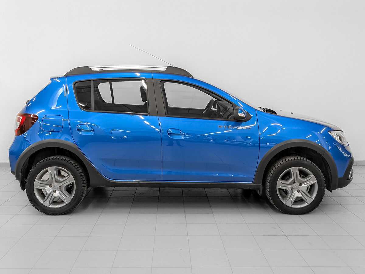 Купить Renault Sandero Stepway, 2021, 10 131 км, фото №4