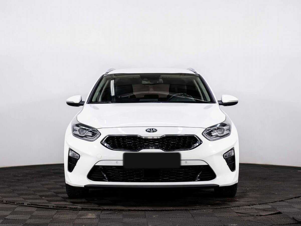 Купить Kia Ceed, 2018, 72 000 км, фото №2