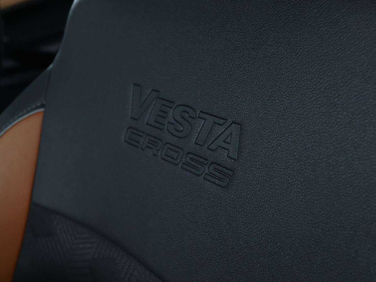 Купить Lada (ВАЗ) Vesta SW Cross, 2023, 2 300 км, фото №11