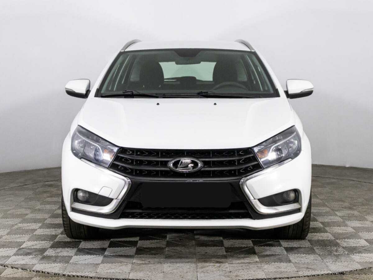 Купить Lada (ВАЗ) Vesta SW, 2017, 136 605 км, фото №2