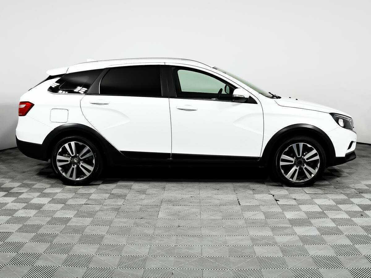 Купить Lada (ВАЗ) Vesta SW Cross, 2021, 13 250 км, фото №4