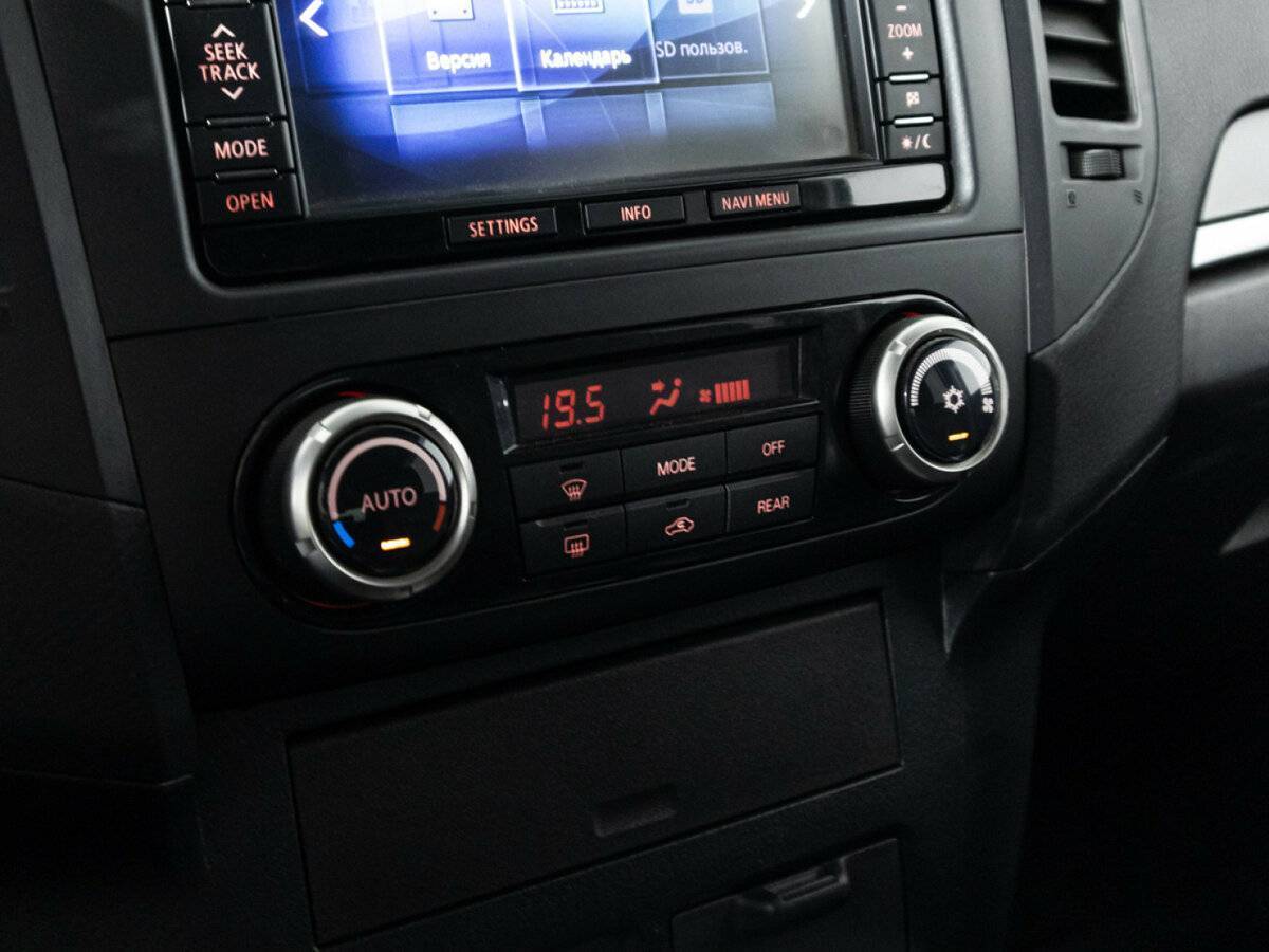 Купить Mitsubishi Pajero, 2012, 126 497 км, фото №16