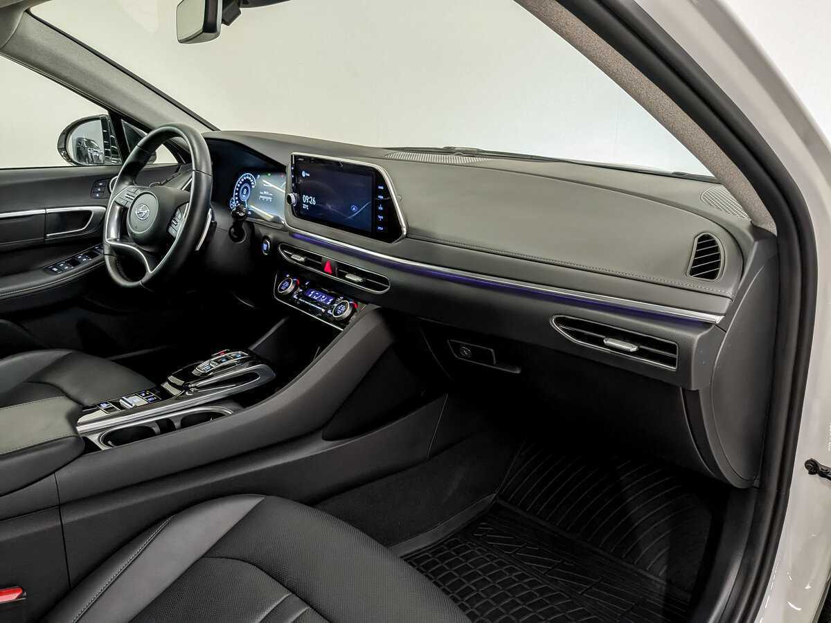 Купить Hyundai Sonata, 2022, 9 931 км, фото №11