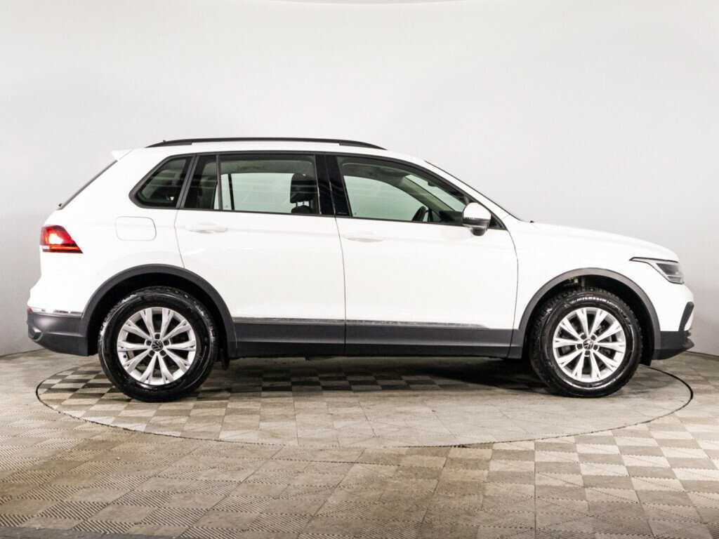 Купить Volkswagen Tiguan, 2021, 34 956 км, фото №4
