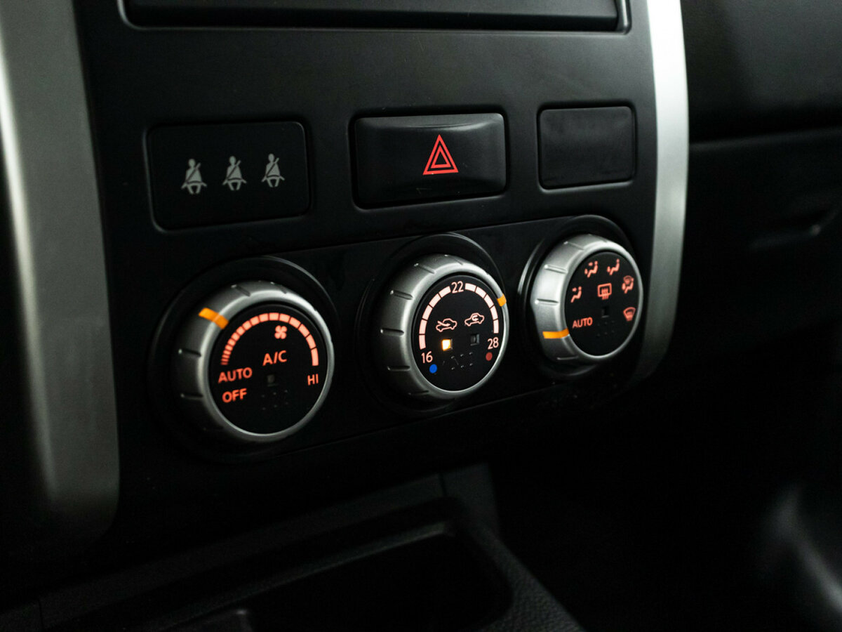 Купить Nissan X-Trail II Рестайлинг, 2012, 196 000 км, фото №15