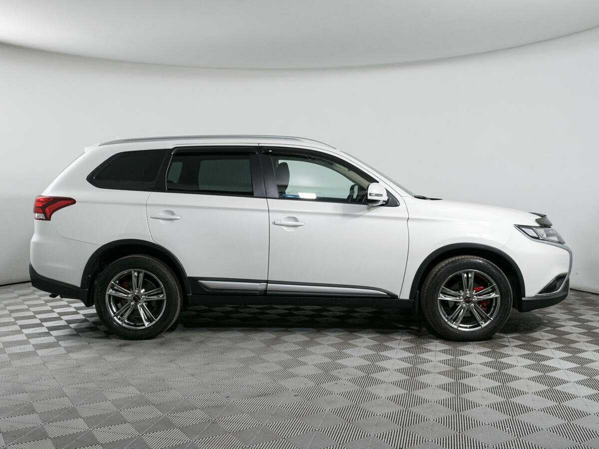 Купить Mitsubishi Outlander, 2019, 23 894 км, фото №2
