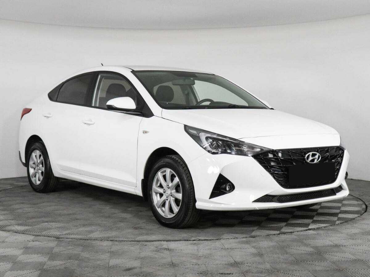 Купить Hyundai Solaris, 2021, 44 809 км, фото №3