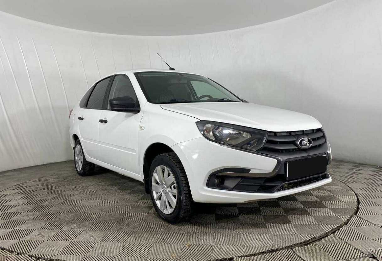 Купить Lada (ВАЗ) Granta, 2019, 113 001 км, фото №3