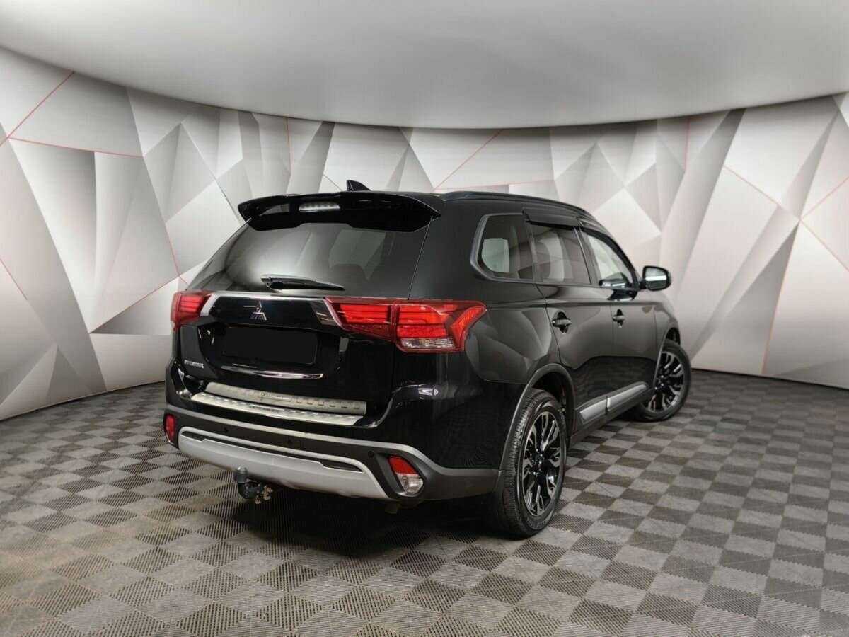 Купить Mitsubishi Outlander, 2022, 51 991 км, фото №2