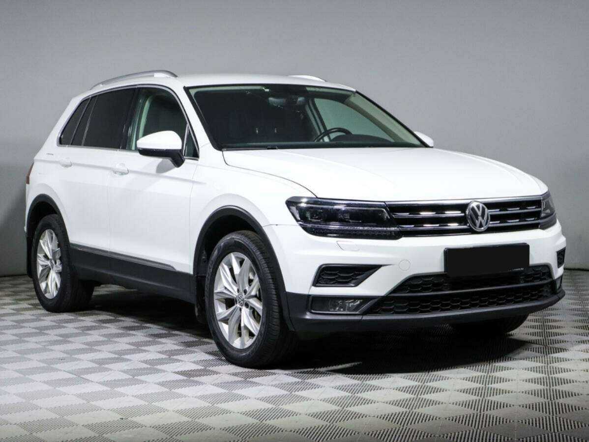 Купить Volkswagen Tiguan, 2017, 109 318 км, фото №3