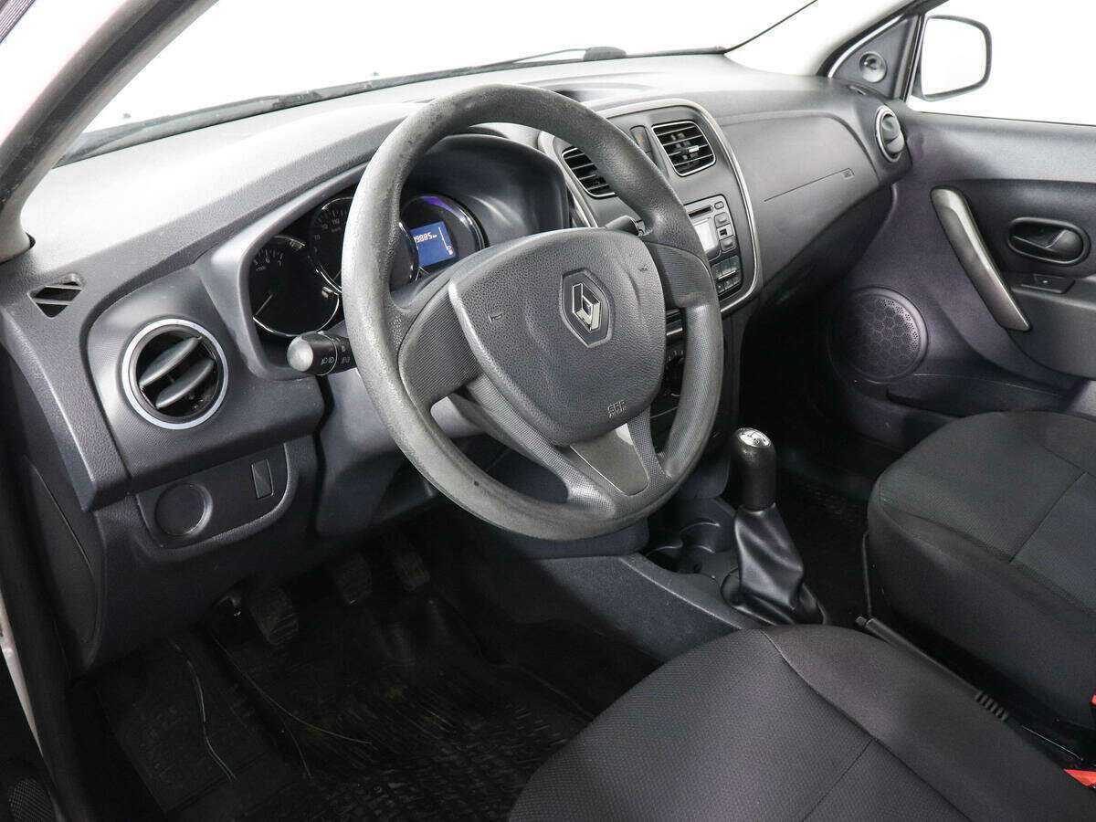 Купить Renault Logan, 2014, 139 882 км, фото №5