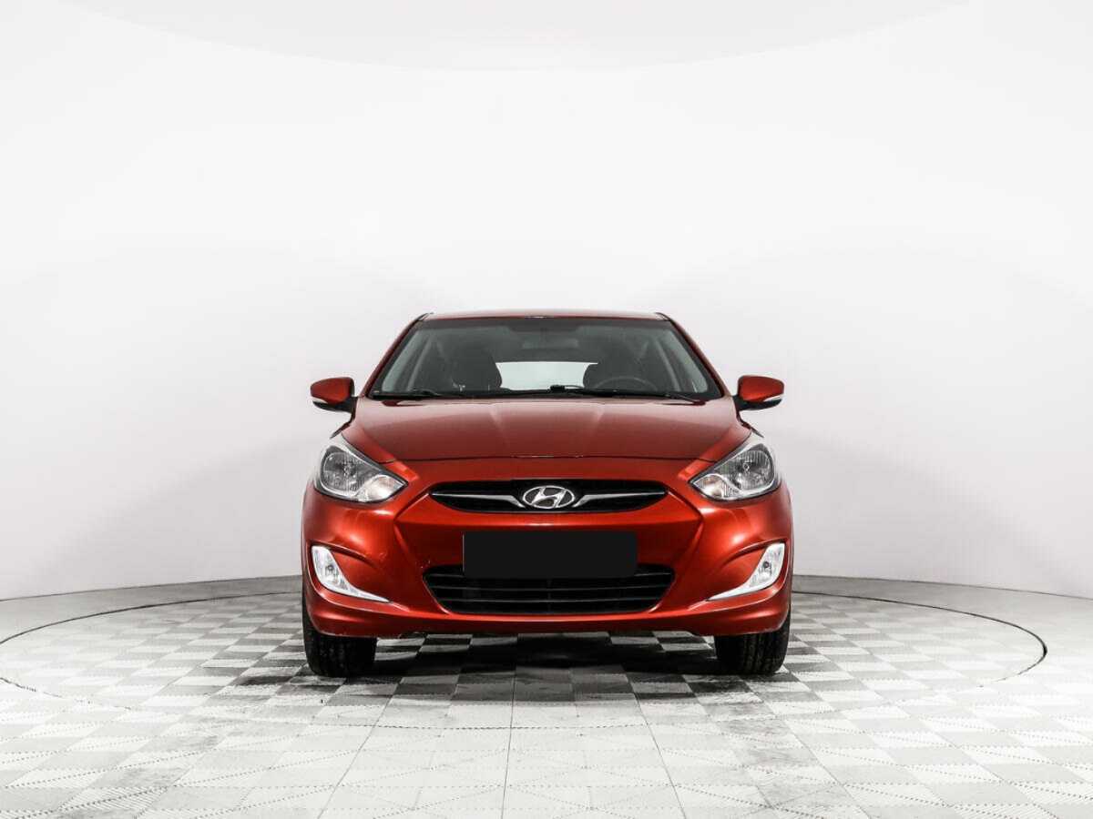 Купить Hyundai Solaris, 2012, 178 262 км, фото №2