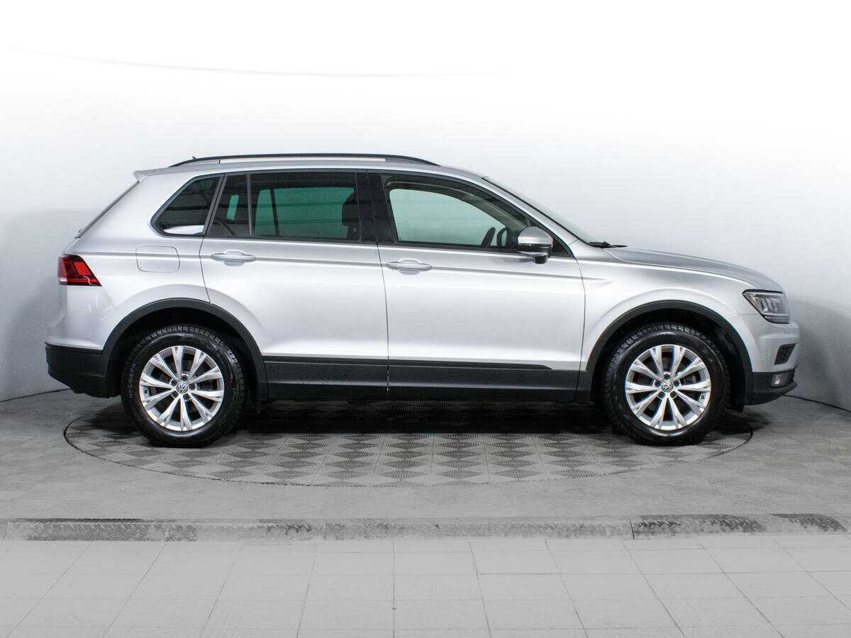 Купить Volkswagen Tiguan, 2019, 17 090 км, фото №3