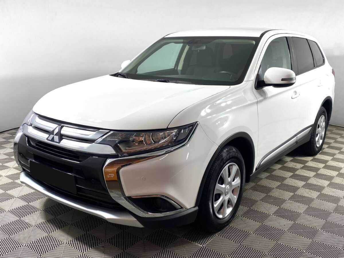Купить Mitsubishi Outlander, 2017, 105 000 км, фото №1