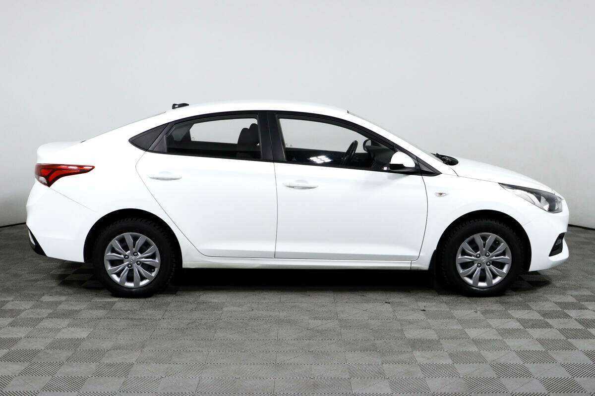 Купить Hyundai Solaris, 2019, 58 063 км, фото №4