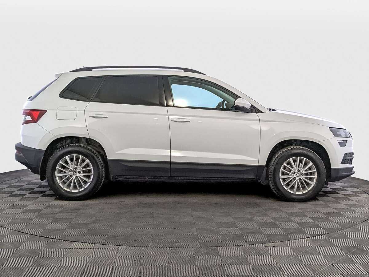 Купить Skoda Karoq, 2022, 40 879 км, фото №4