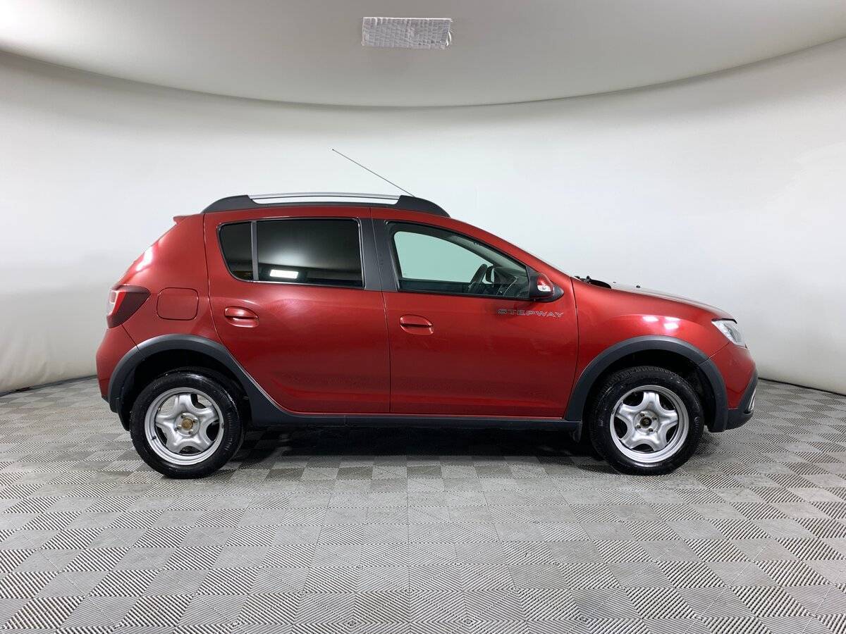 Купить Renault Sandero Stepway, 2021, 55 302 км, фото №4