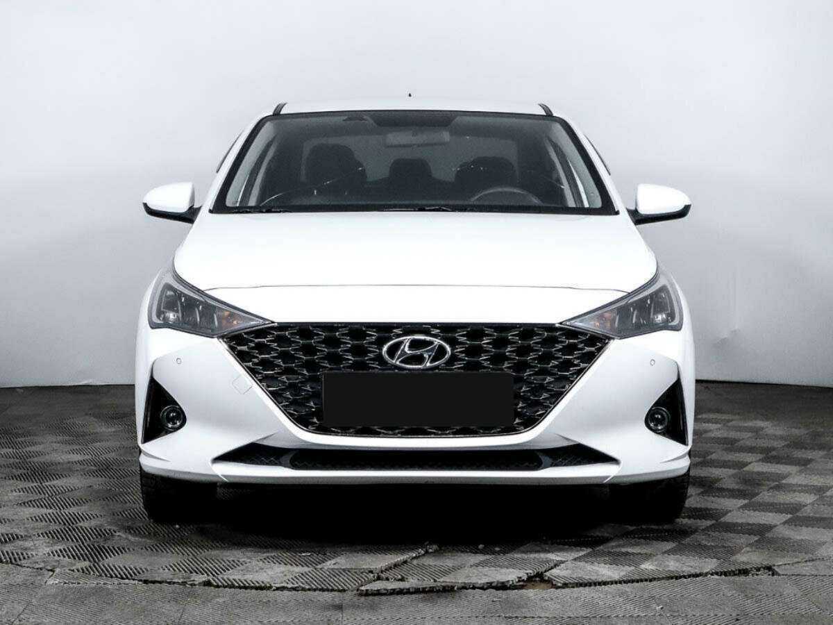 Купить Hyundai Solaris, 2021, 60 705 км, фото №2