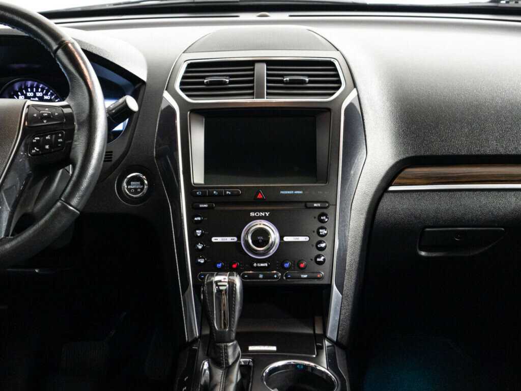 Купить Ford Explorer, 2018, 149 862 км, фото №14