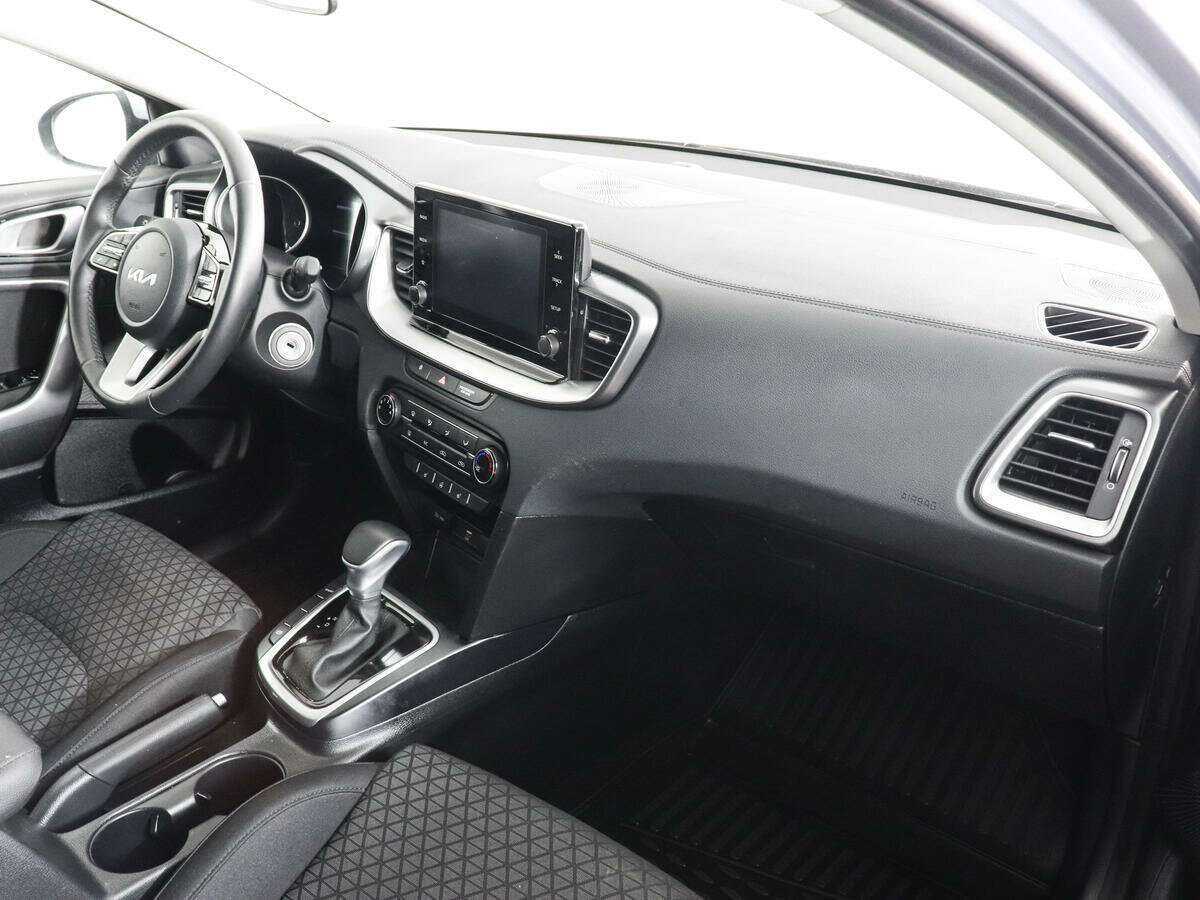 Купить Kia Ceed, 2022, 17 765 км, фото №10