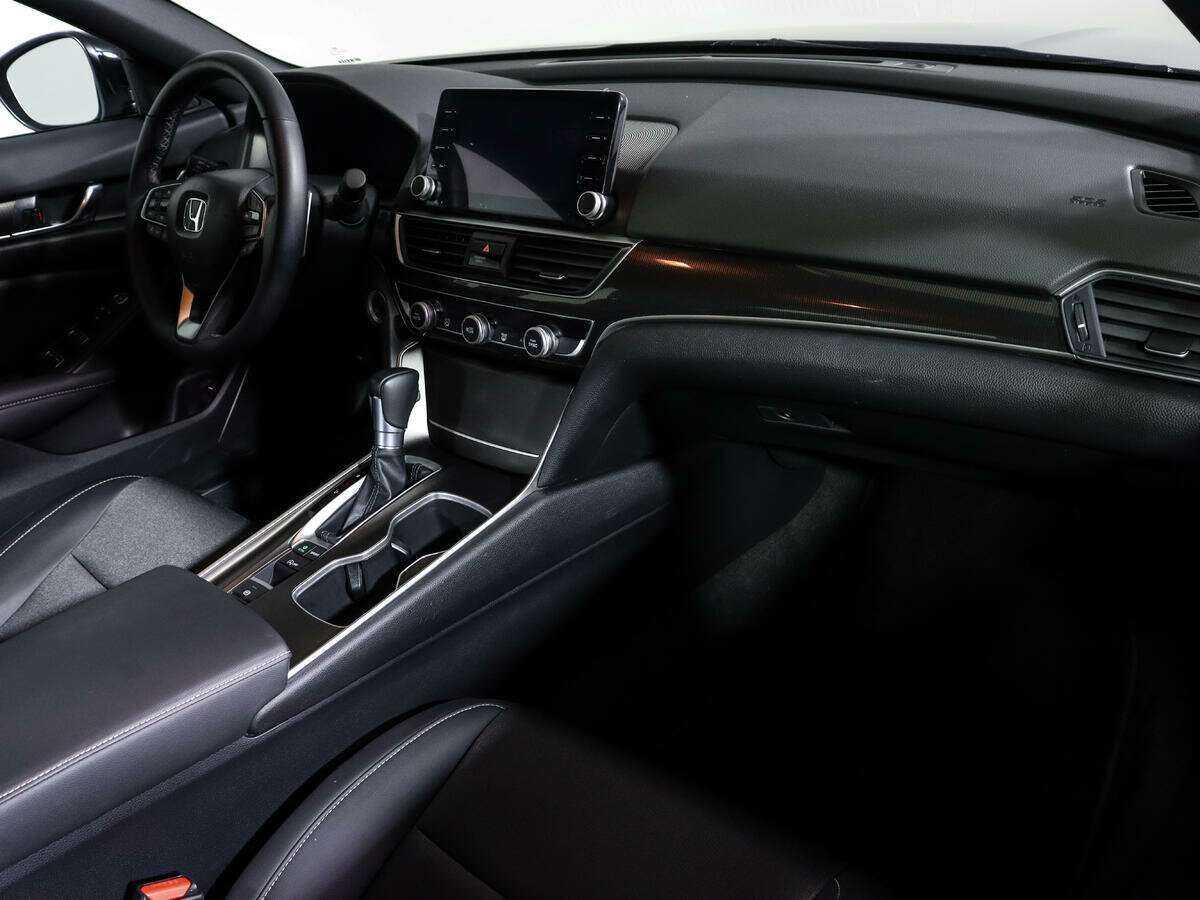 Купить Honda Accord, 2022, 5 777 км, фото №7
