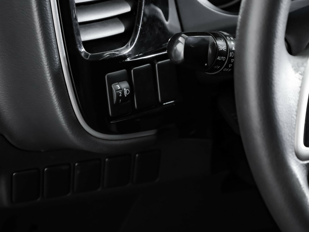 Купить Mitsubishi Outlander III Рестайлинг 3, 2020, 130 377 км, фото №18