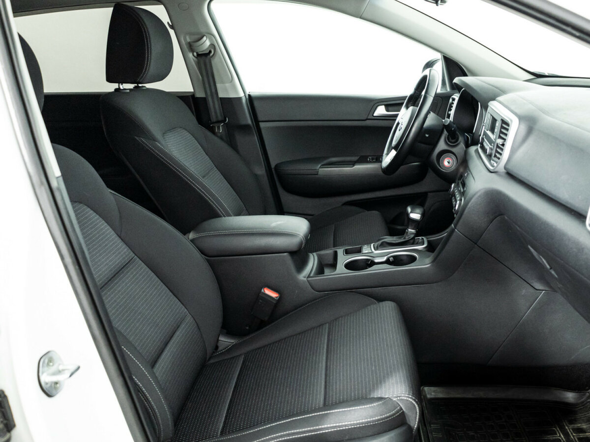 Купить Kia Sportage IV Рестайлинг, 2021, 34 267 км, фото №14