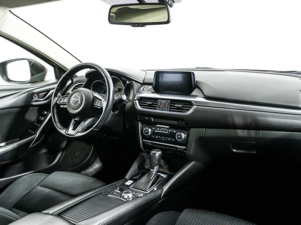 Купить Mazda 6, 2017, 107 428 км, фото №9