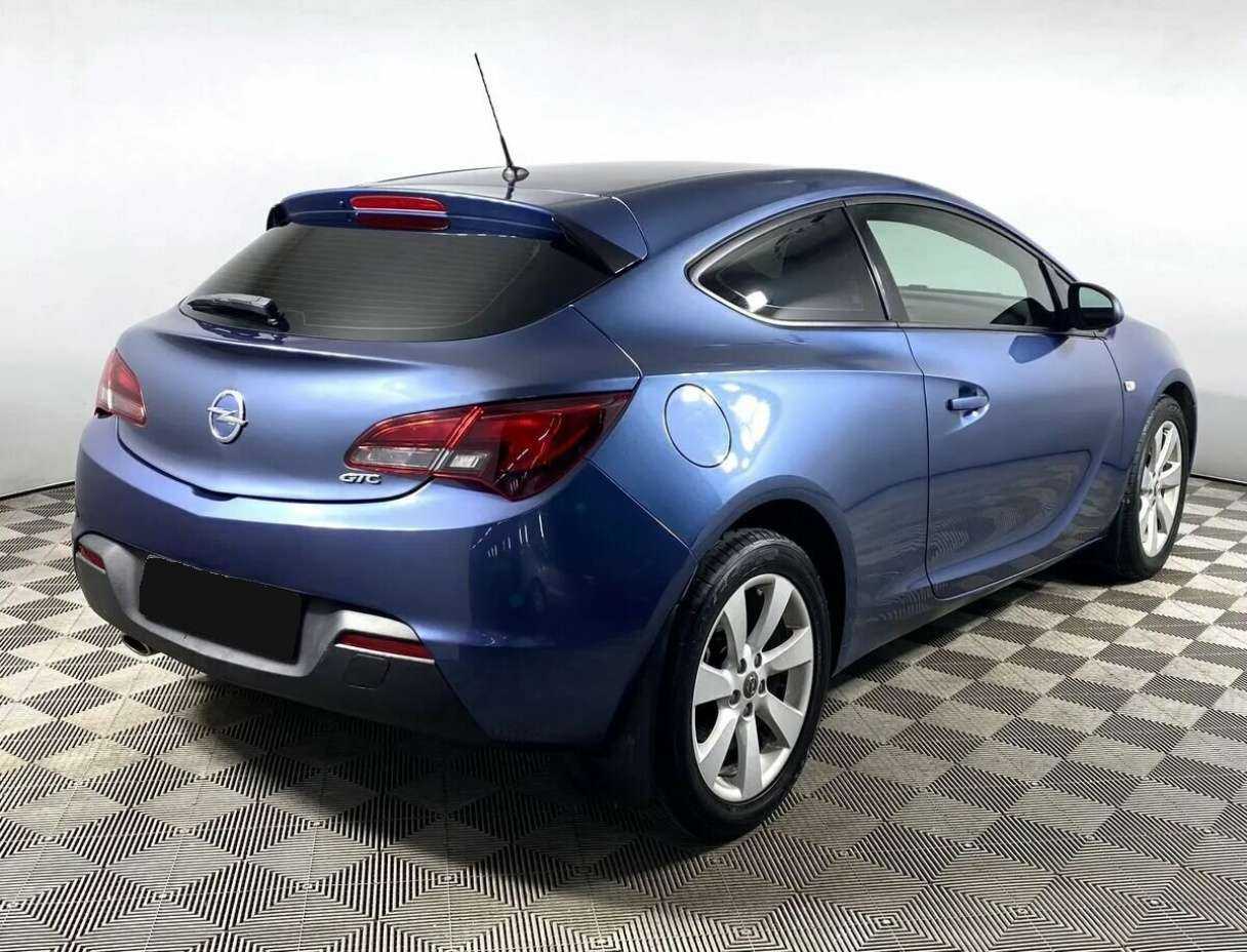 Купить Opel Astra GTC, 2013, 127 000 км, фото №5