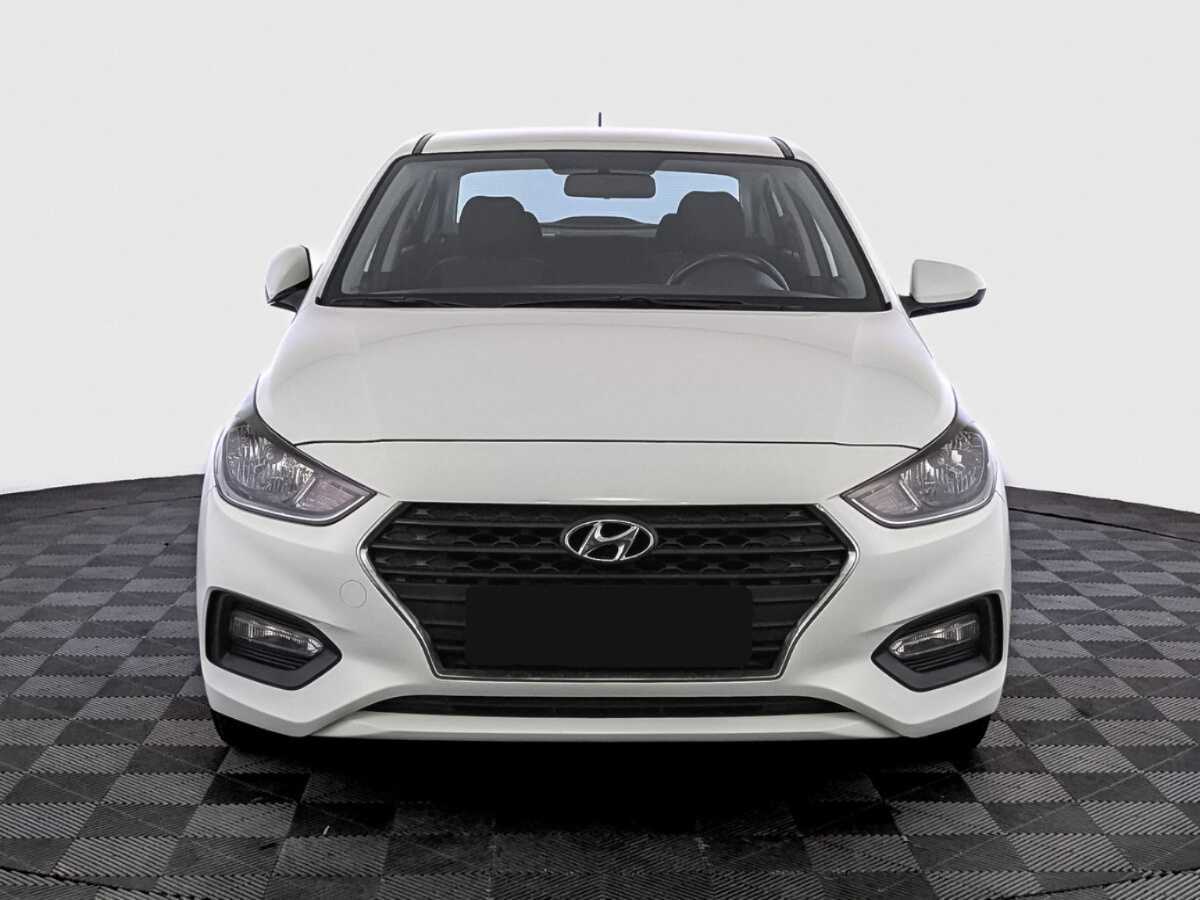 Купить Hyundai Solaris, 2019, 46 124 км, фото №2