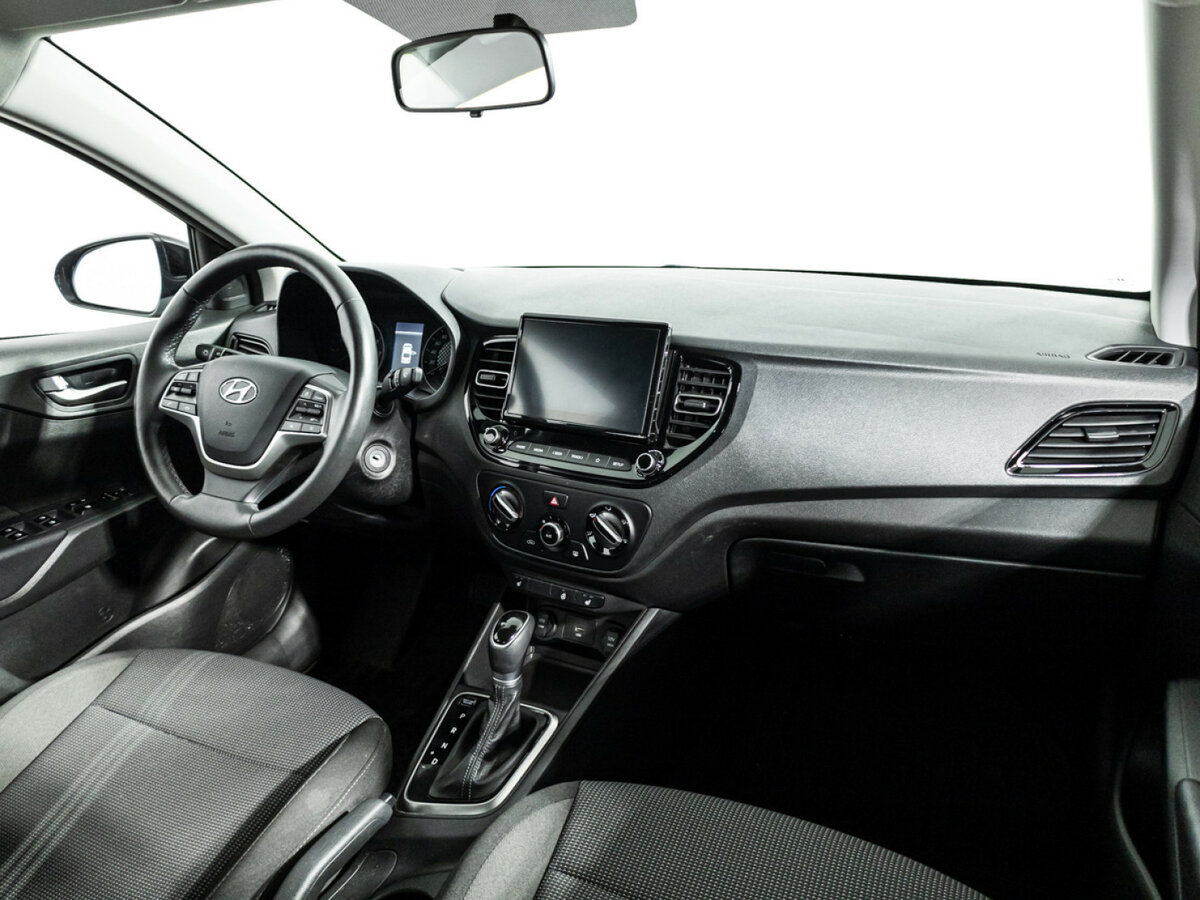 Купить Hyundai Solaris II Рестайлинг, 2022, 39 415 км, фото №9