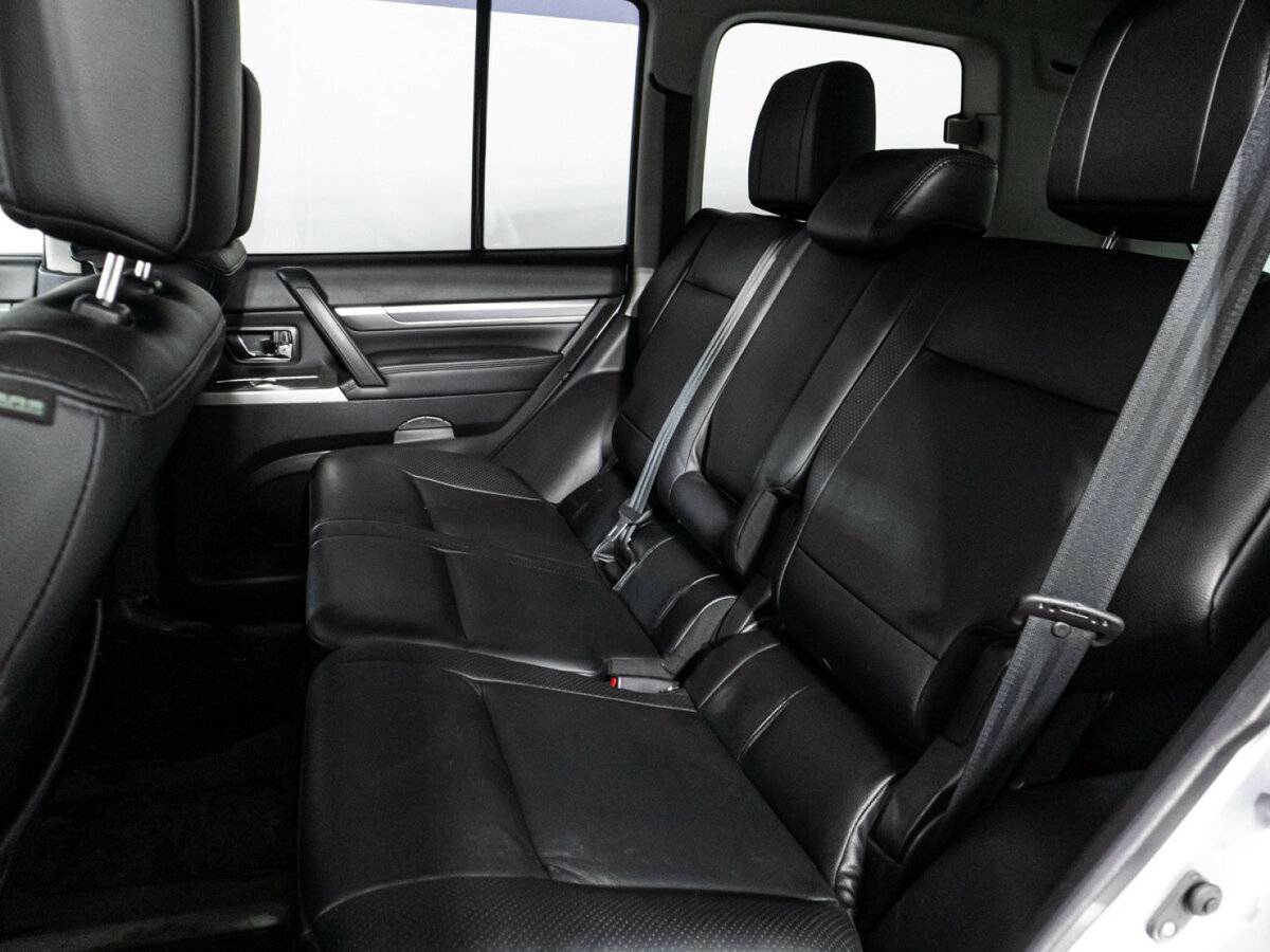 Купить Mitsubishi Pajero, 2012, 126 497 км, фото №8